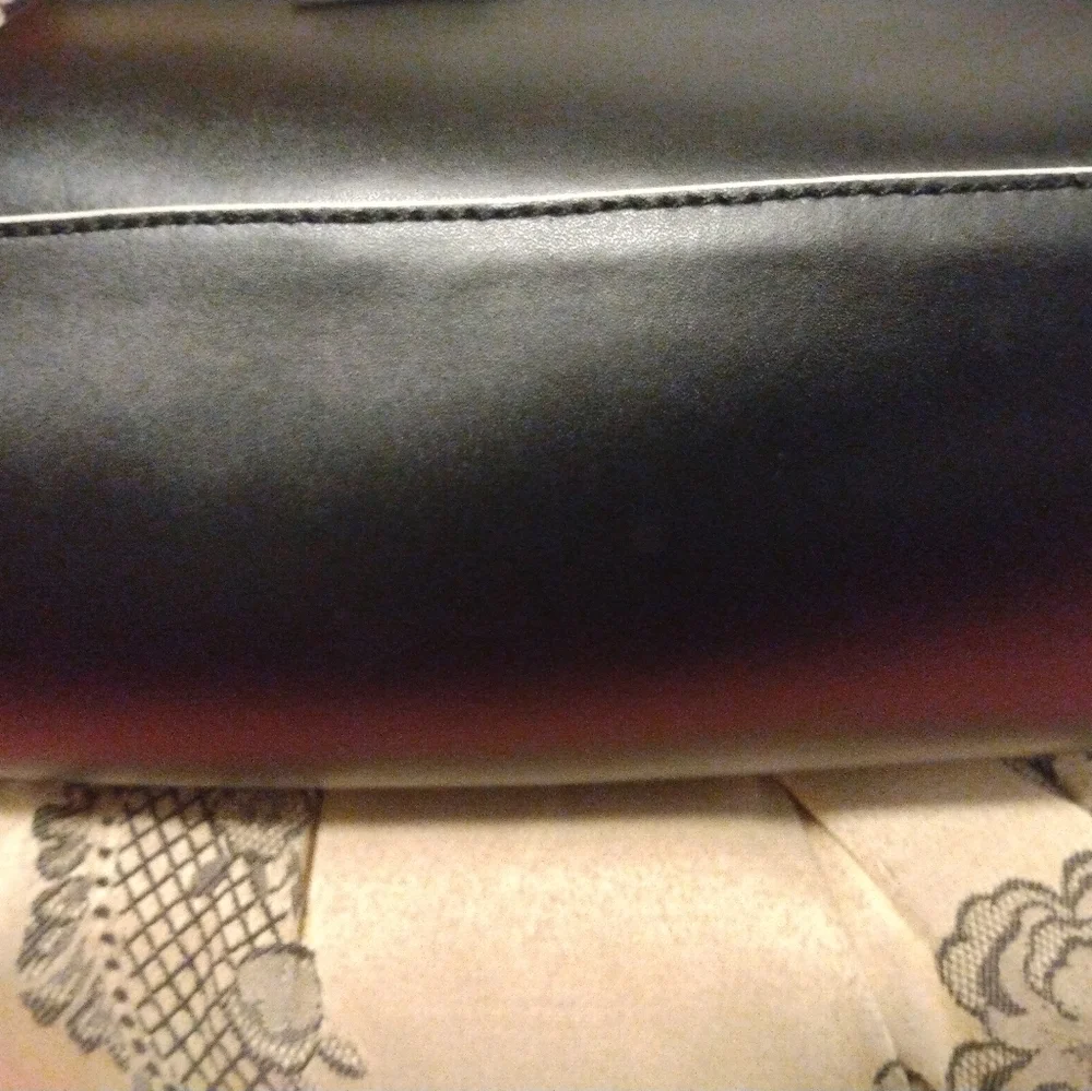 Kate Spade Handbag - Picture 3 of 6